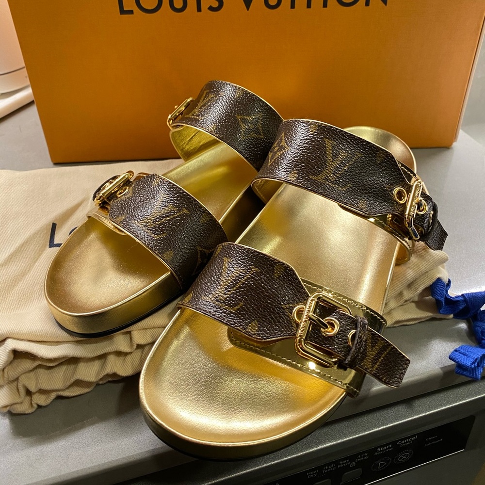 Louis Vuitton Monogram/Gold Bom Dia Sandals sz 38